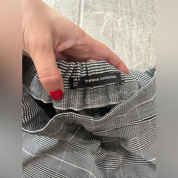 Zara | Striped | Pants | XS | Houndstooth  |  Black and White - Picture 3 of 6